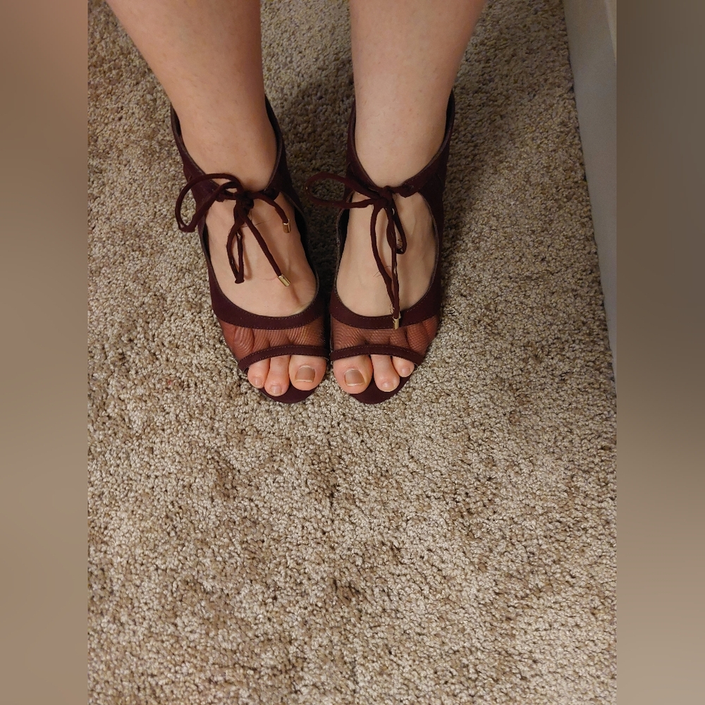Katie kelly Purple Heels Size 7.5